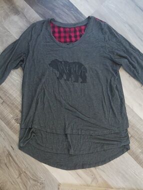 Latched Mama Charcoal Long-Sleeve Tee with Red Plaid Yoke